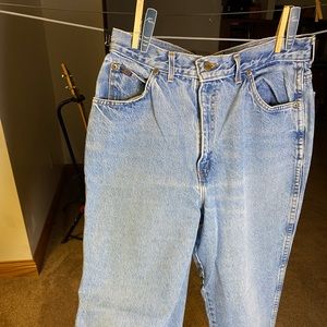 Brand New Lightwash Vintage Chic Brand Mom Jean